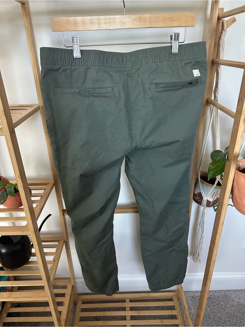 Vuori Ripstop Women’s Pants - Picture 5 of 6